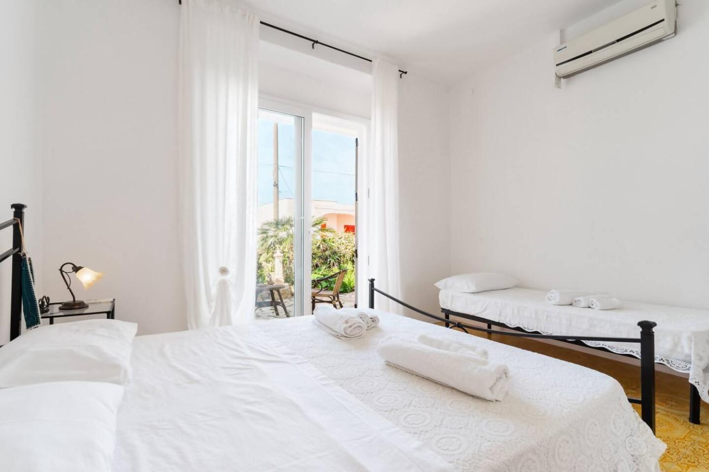 B&B Marchese By Vivimy Marina di Mancaversa Phòng bức ảnh